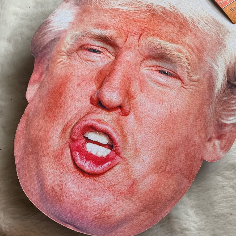 Donald Trump face